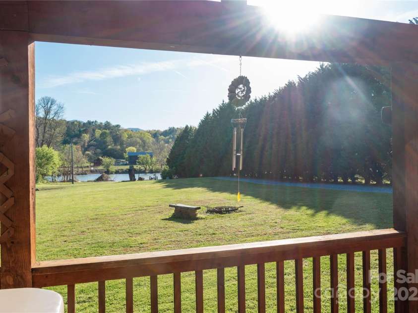 34 & 76 Lodge Cabin Lane, Hot Springs, NC 28743.  MLS# CAR4249123, YatesRealty ID 8701. 