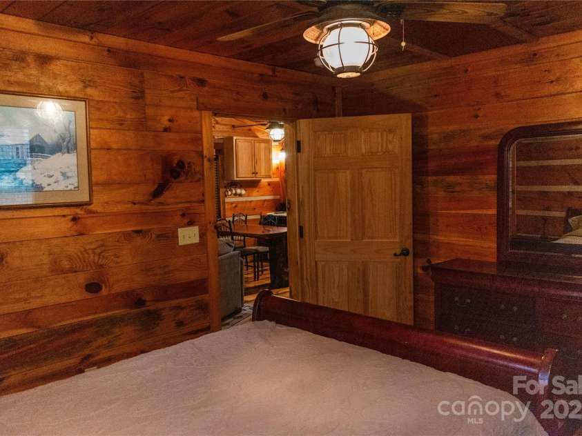 34 & 76 Lodge Cabin Lane, Hot Springs, NC 28743.  MLS# CAR4249123, YatesRealty ID 8701. 