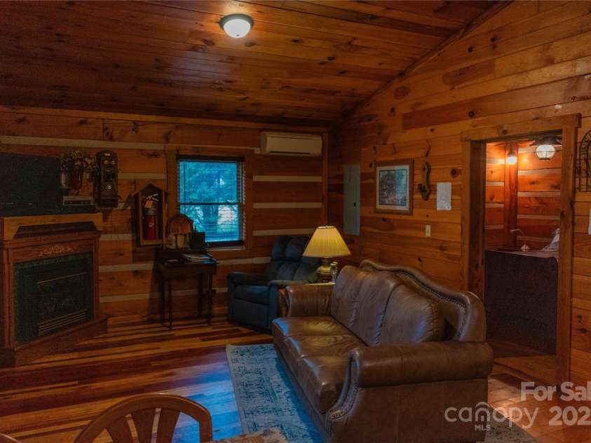 34 & 76 Lodge Cabin Lane, Hot Springs, NC 28743.  MLS# CAR4249123, YatesRealty ID 8701. 