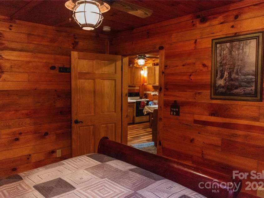34 & 76 Lodge Cabin Lane, Hot Springs, NC 28743.  MLS# CAR4249123, YatesRealty ID 8701. 