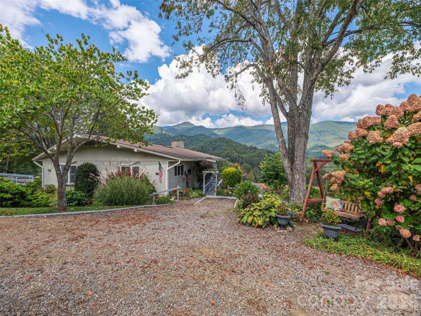 234 Sams Trail, Waynesville, NC 28786.  MLS# CAR4305408, YatesRealty ID 8702. 