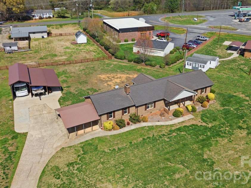 7721 Otts Circle, Stanley, NC 28164.  MLS# CAR4359761, YatesRealty ID 8703. 