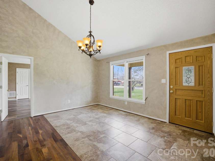 7721 Otts Circle, Stanley, NC 28164.  MLS# CAR4359761, YatesRealty ID 8703. 