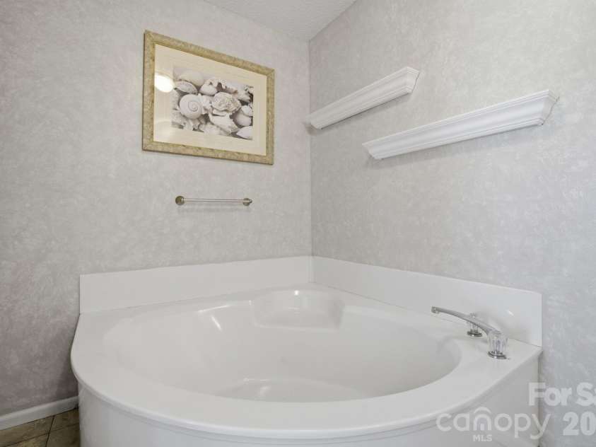 7721 Otts Circle, Stanley, NC 28164.  MLS# CAR4359761, YatesRealty ID 8703. 