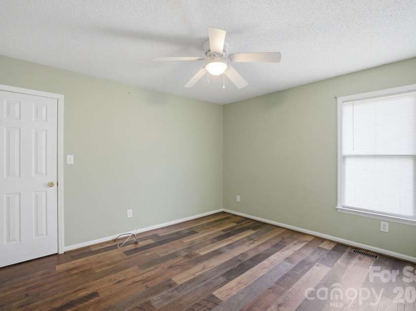 7721 Otts Circle, Stanley, NC 28164.  MLS# CAR4359761, YatesRealty ID 8703. 