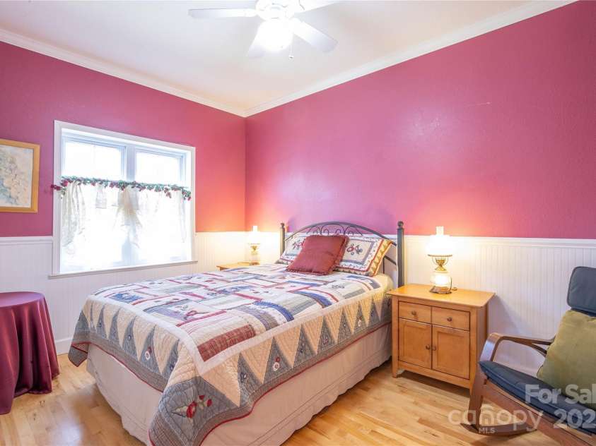 12 Riverview Drive, Bakersville, NC 28705.  MLS# CAR4249761, YatesRealty ID 8704. 