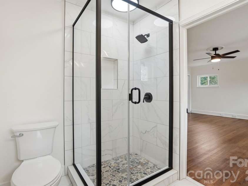 125 Forest Hills Drive, Monroe, NC 28112.  MLS# CAR4355616, YatesRealty ID 8704. 2nd Full Bathroom