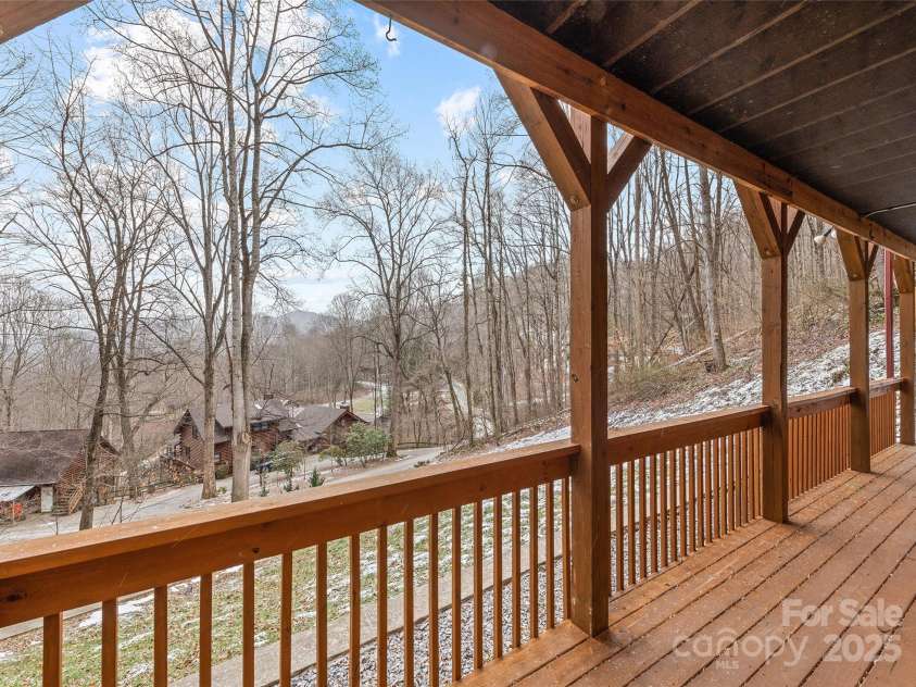 61 Calm Creek Road, Waynesville, NC 28785.  MLS# CAR4213284, YatesRealty ID 8705. 
