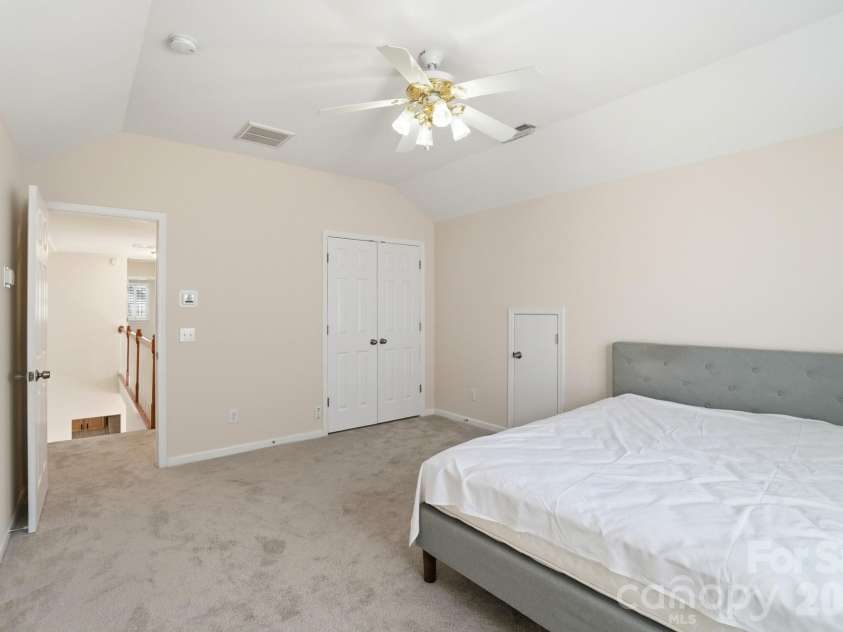3620 Cole Mill Road, Charlotte, NC 28270.  MLS# CAR4333099, YatesRealty ID 8706. 