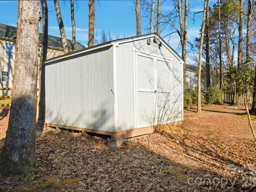 3620 Cole Mill Road, Charlotte, NC 28270.  MLS# CAR4333099, YatesRealty ID 8706. 