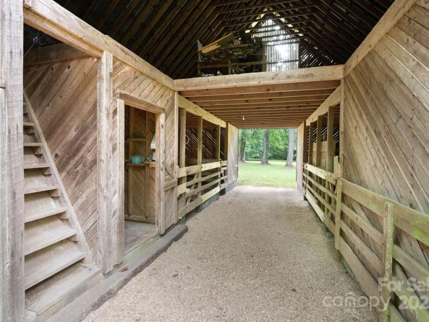 552 Avery Creek, Arden, NC 28704.  MLS# CAR4162380, YatesRealty ID 8706. Tack Room and Electricity