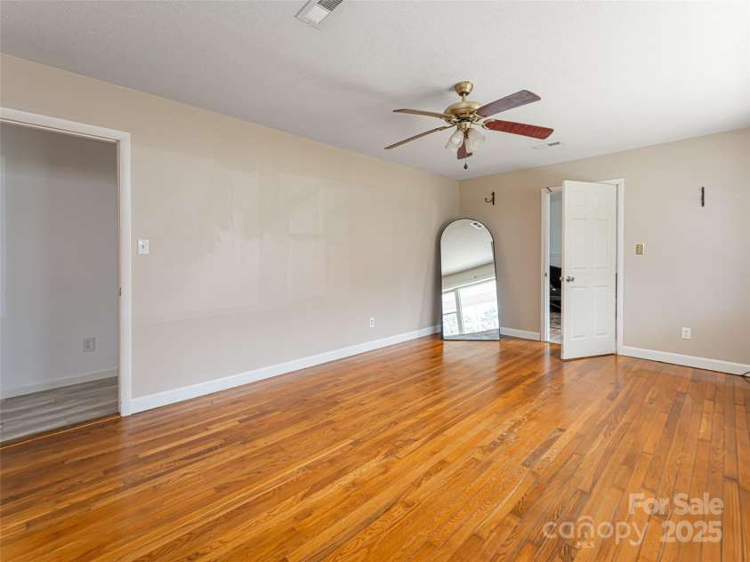 4304 St Pauls Church Road, Morganton, NC 28655.  MLS# CAR4233983, YatesRealty ID 8707. 