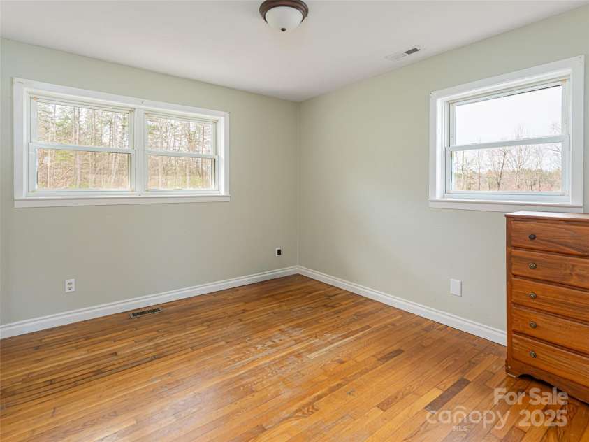 4304 St Pauls Church Road, Morganton, NC 28655.  MLS# CAR4233983, YatesRealty ID 8707. 