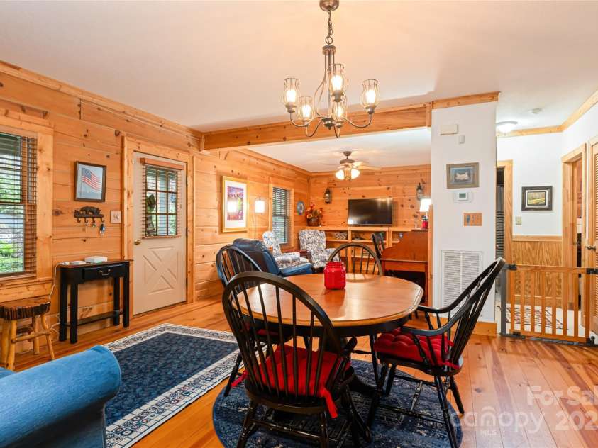 75 Sugar Hill Drive, Weaverville, NC 28787.  MLS# CAR4240895, YatesRealty ID 8708. 