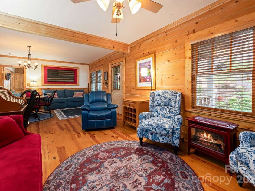 75 Sugar Hill Drive, Weaverville, NC 28787.  MLS# CAR4240895, YatesRealty ID 8708. 