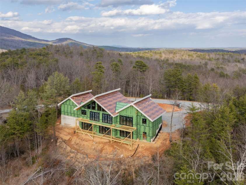 788 Deep Gap Farm Road, Mill Spring, NC 28756.  MLS# CAR4349142, YatesRealty ID 8709. 
