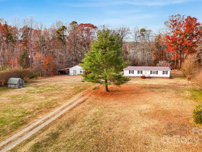435 Moose Club Road, Statesville, NC 28677.  MLS# CAR4324965, YatesRealty ID 871. 