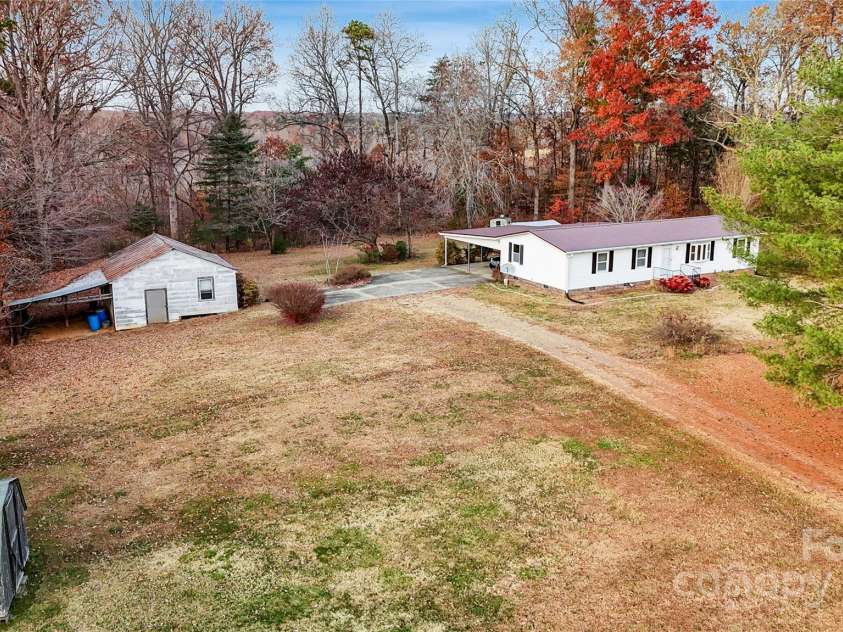 435 Moose Club Road, Statesville, NC 28677.  MLS# CAR4324965, YatesRealty ID 871. 