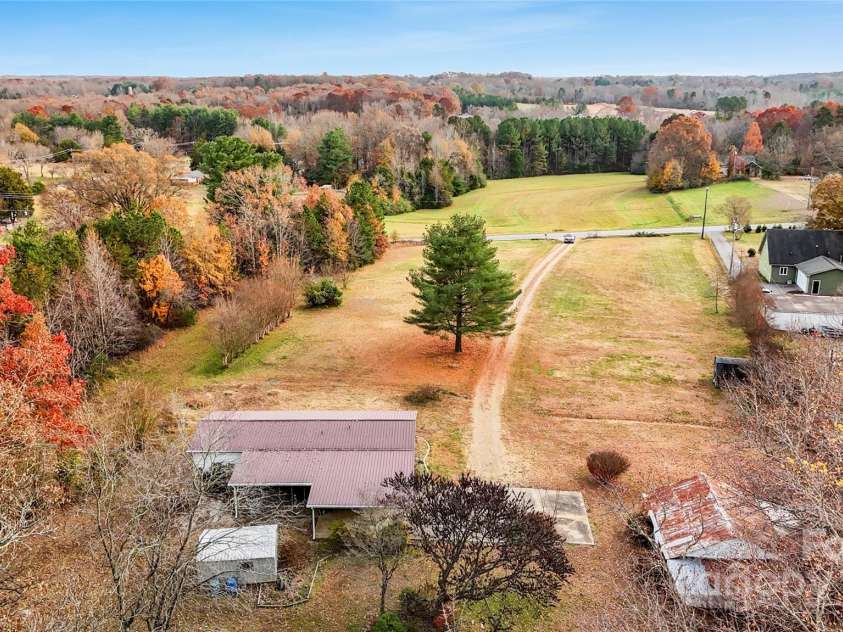 435 Moose Club Road, Statesville, NC 28677.  MLS# CAR4324965, YatesRealty ID 871. 