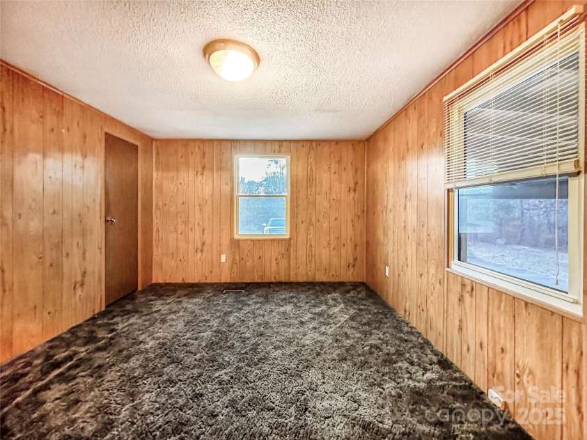 435 Moose Club Road, Statesville, NC 28677.  MLS# CAR4324965, YatesRealty ID 871. 