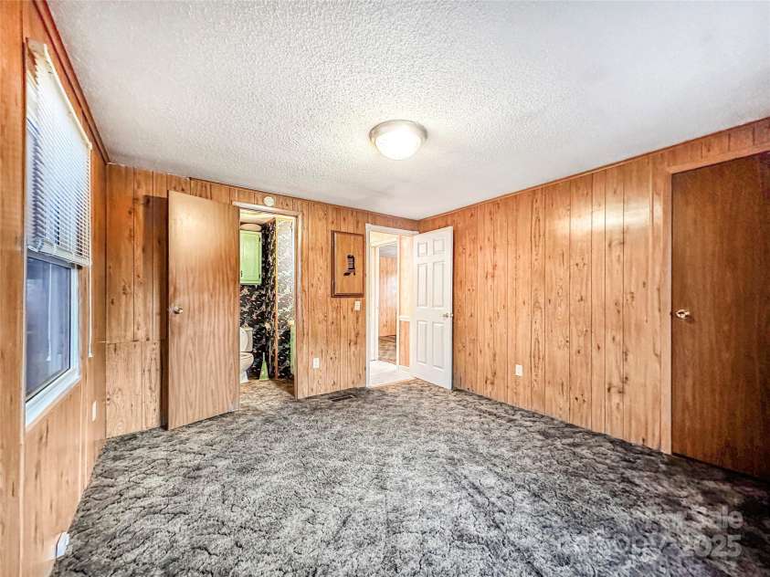 435 Moose Club Road, Statesville, NC 28677.  MLS# CAR4324965, YatesRealty ID 871. 