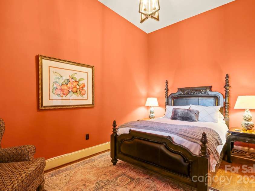 5742 NC Highway 194 None, Banner Elk, NC 28604.  MLS# CAR4309269, YatesRealty ID 871. Main-level suite with full bath