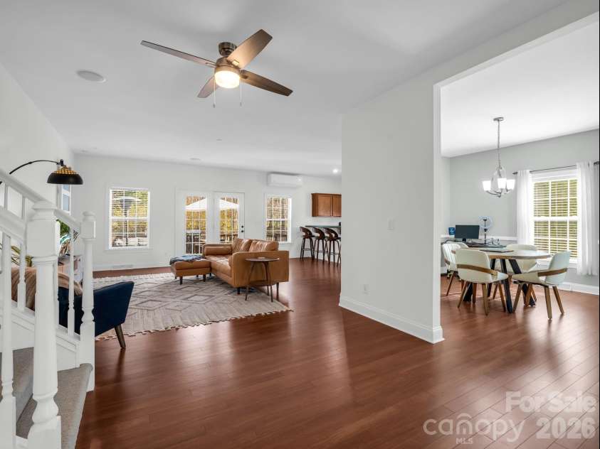 19 Lynnbrook Way, Columbus, NC 28722.  MLS# CAR4354890, YatesRealty ID 8710. Open floor plan