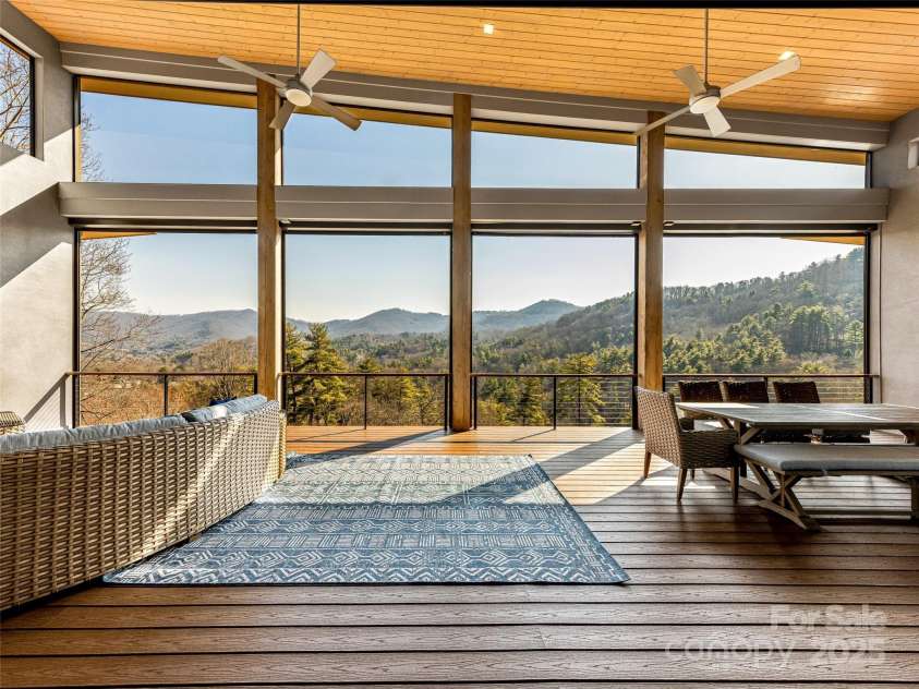 34 Grovepoint Way, Asheville, NC 28804.  MLS# CAR4228655, YatesRealty ID 8710. 