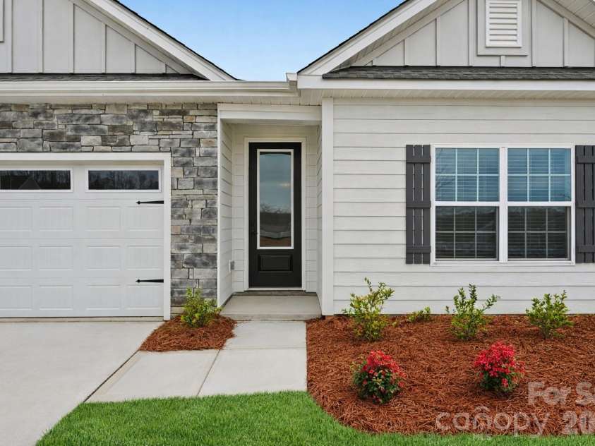 103 Tradesmen Trail, Troutman, NC 28166.  MLS# CAR4340312, YatesRealty ID 8711. 
