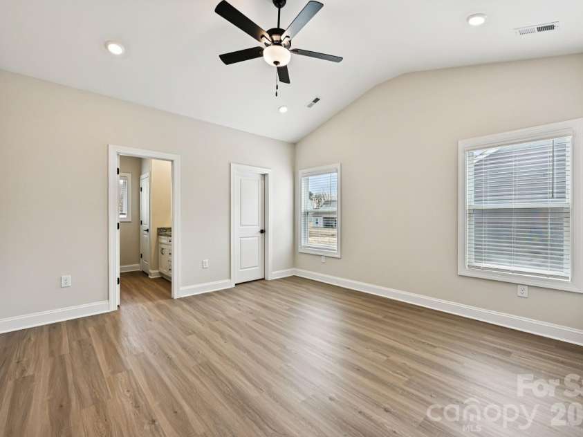 103 Tradesmen Trail, Troutman, NC 28166.  MLS# CAR4340312, YatesRealty ID 8711. 