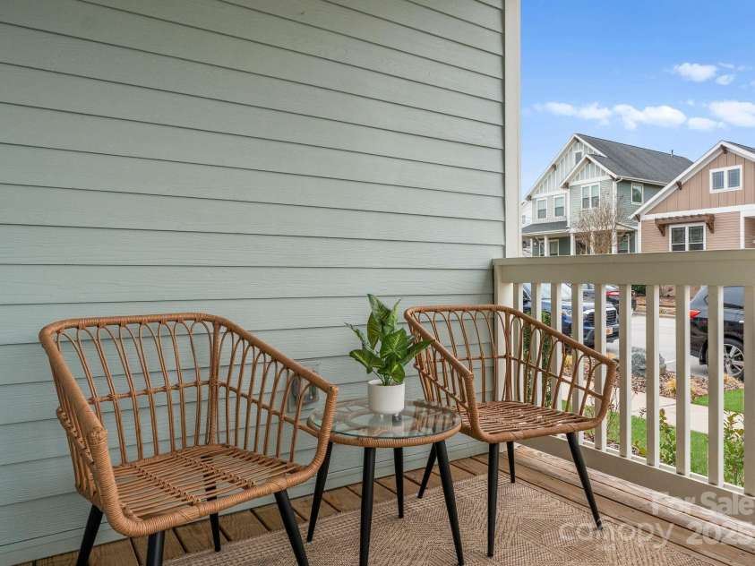 917 Herrons Ferry Road, Rock Hill, SC 29730.  MLS# CAR4232464, YatesRealty ID 8712. 