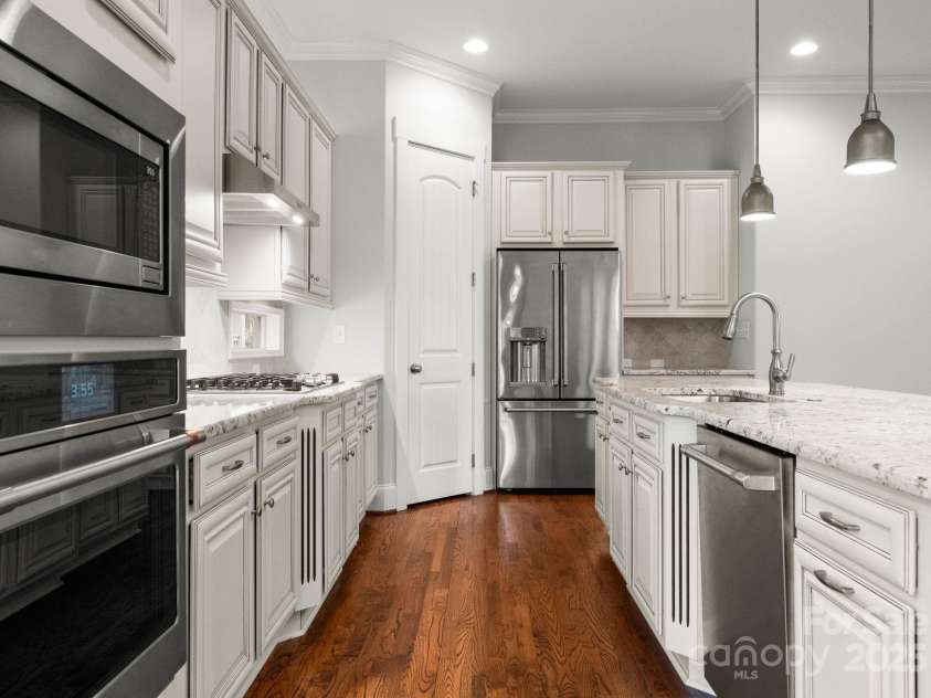 917 Herrons Ferry Road, Rock Hill, SC 29730.  MLS# CAR4232464, YatesRealty ID 8712. 