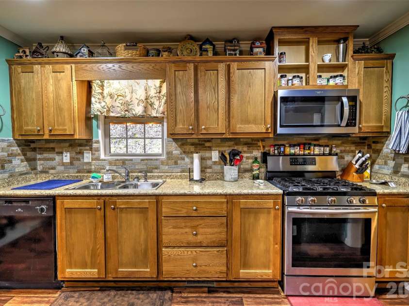 390 Camp Branch Road, Whittier, NC 28789.  MLS# CAR4344543, YatesRealty ID 8715. 