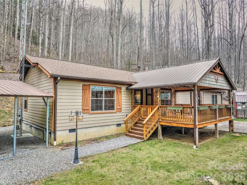 390 Camp Branch Road, Whittier, NC 28789.  MLS# CAR4344543, YatesRealty ID 8715. 
