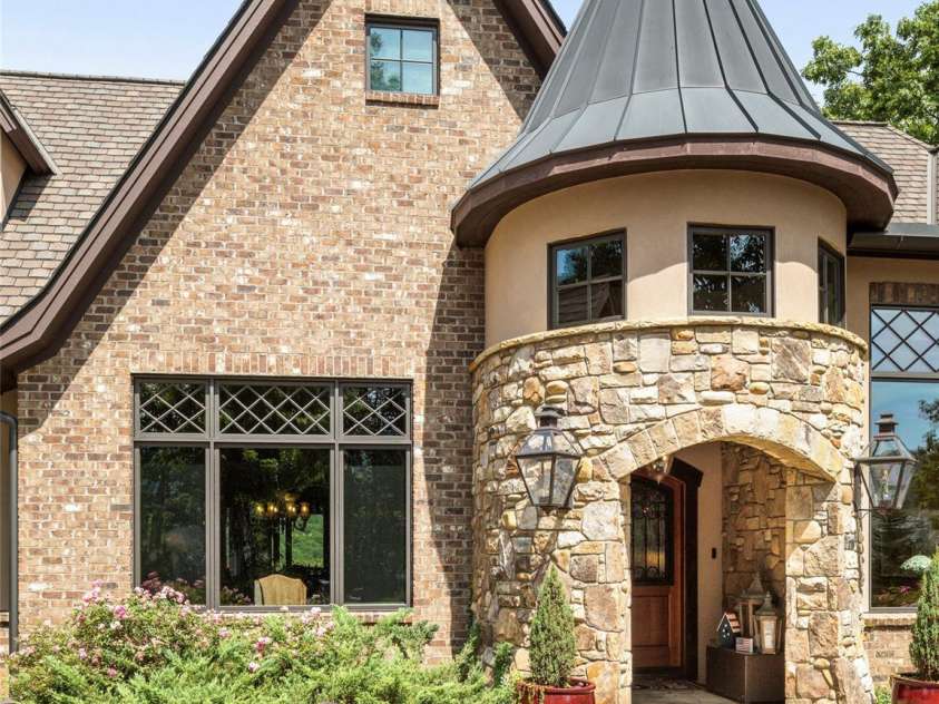 85 Smokey Ridge Trail, Arden, NC 28704.  MLS# CAR4180343, YatesRealty ID 872. 