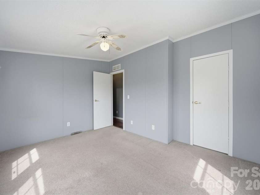 315 Mcdowell Street, Morganton, NC 28655.  MLS# CAR4360339, YatesRealty ID 8720. 