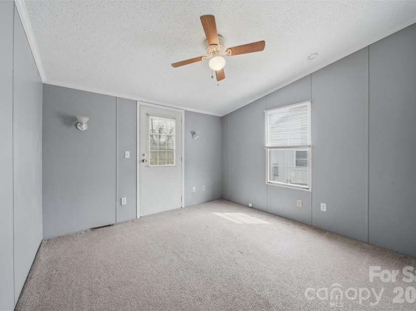 315 Mcdowell Street, Morganton, NC 28655.  MLS# CAR4360339, YatesRealty ID 8720. 