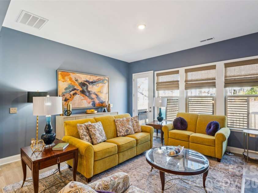 17134 Sand Bank Road, Charlotte, NC 28278.  MLS# CAR4347753, YatesRealty ID 8723. 