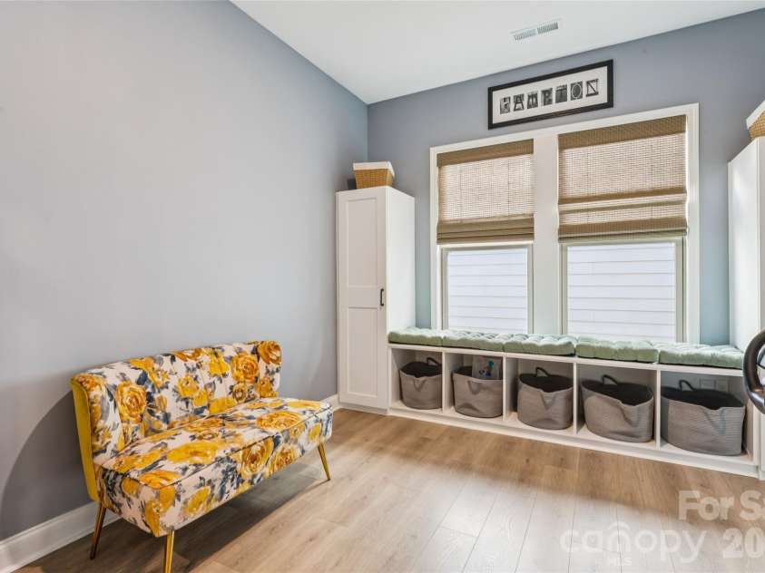 17134 Sand Bank Road, Charlotte, NC 28278.  MLS# CAR4347753, YatesRealty ID 8723. 