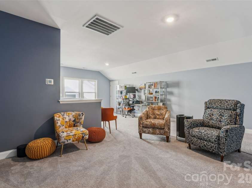 17134 Sand Bank Road, Charlotte, NC 28278.  MLS# CAR4347753, YatesRealty ID 8723. 