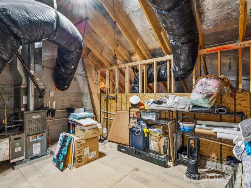 17134 Sand Bank Road, Charlotte, NC 28278.  MLS# CAR4347753, YatesRealty ID 8723. 