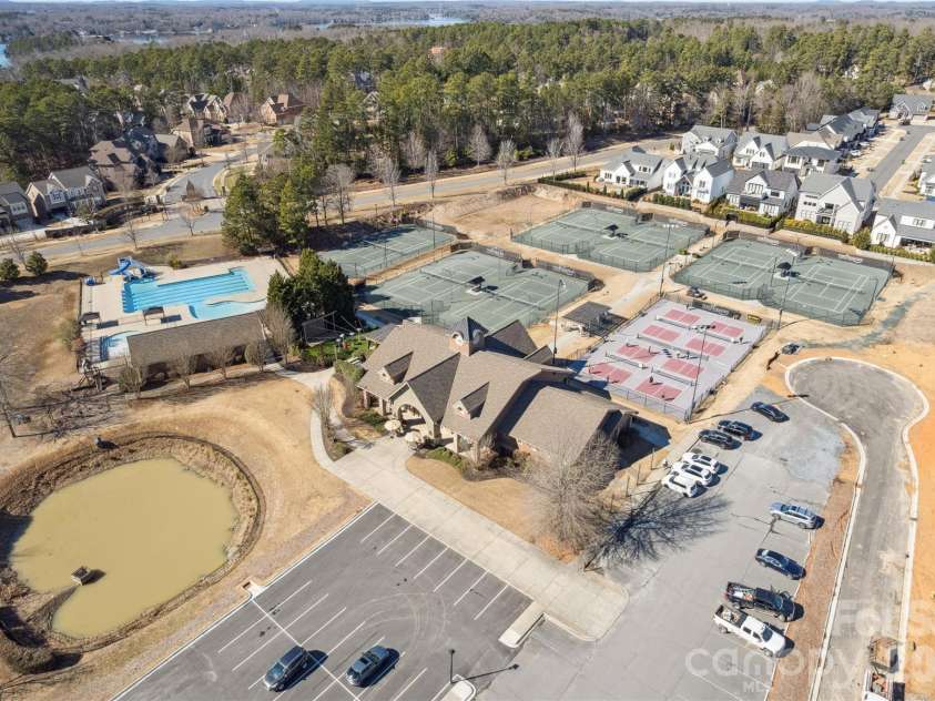 17134 Sand Bank Road, Charlotte, NC 28278.  MLS# CAR4347753, YatesRealty ID 8723. 