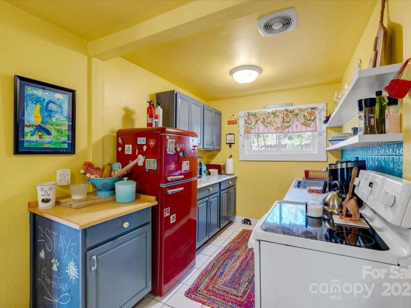 1 South Lane, Woodfin, NC 28804.  MLS# CAR4248909, YatesRealty ID 8726. 