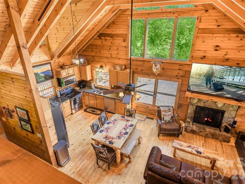 460 Briggs Cove Road, Robbinsville, NC 28771.  MLS# CAR4360599, YatesRealty ID 8726. 
