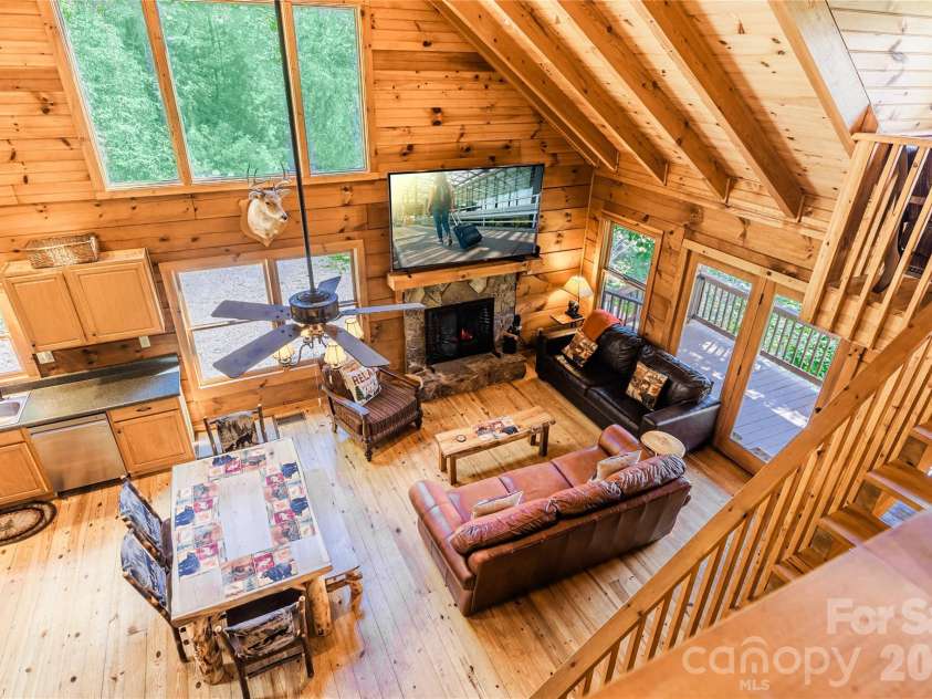 460 Briggs Cove Road, Robbinsville, NC 28771.  MLS# CAR4360599, YatesRealty ID 8726. 