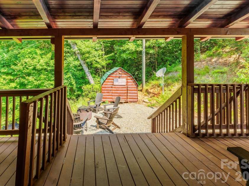 460 Briggs Cove Road, Robbinsville, NC 28771.  MLS# CAR4360599, YatesRealty ID 8726. 