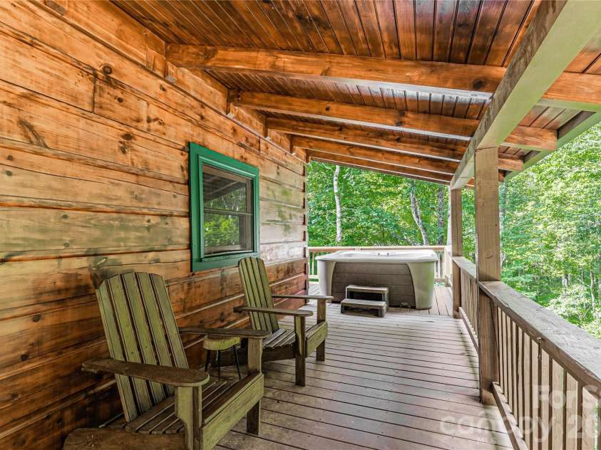 460 Briggs Cove Road, Robbinsville, NC 28771.  MLS# CAR4360599, YatesRealty ID 8726. 