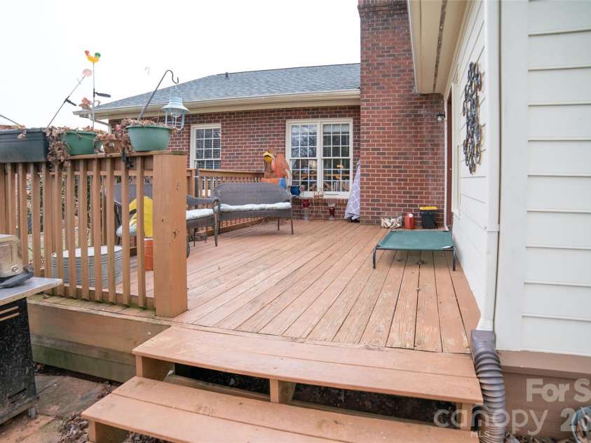 106 Pinebark Court, Morganton, NC 28655.  MLS# CAR4351150, YatesRealty ID 8728. 
