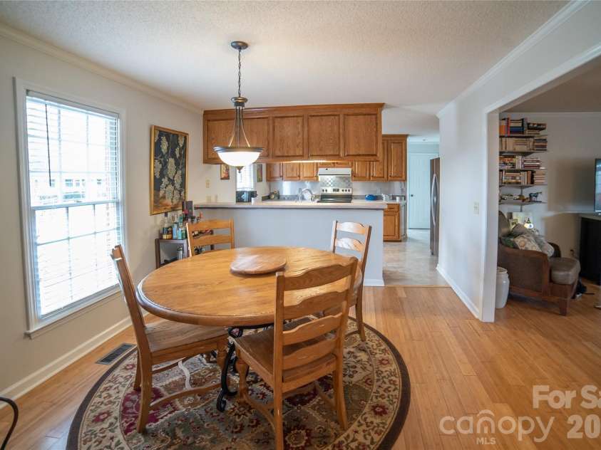 106 Pinebark Court, Morganton, NC 28655.  MLS# CAR4351150, YatesRealty ID 8728. Dining Area