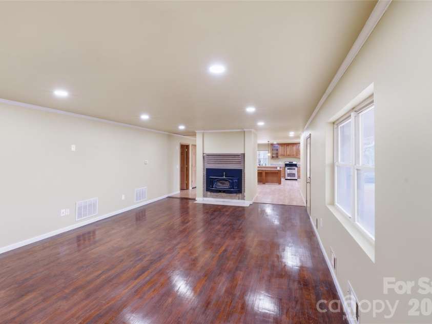 115 Belmar Road, Kings Mountain, NC 28086.  MLS# CAR4353343, YatesRealty ID 8729. 